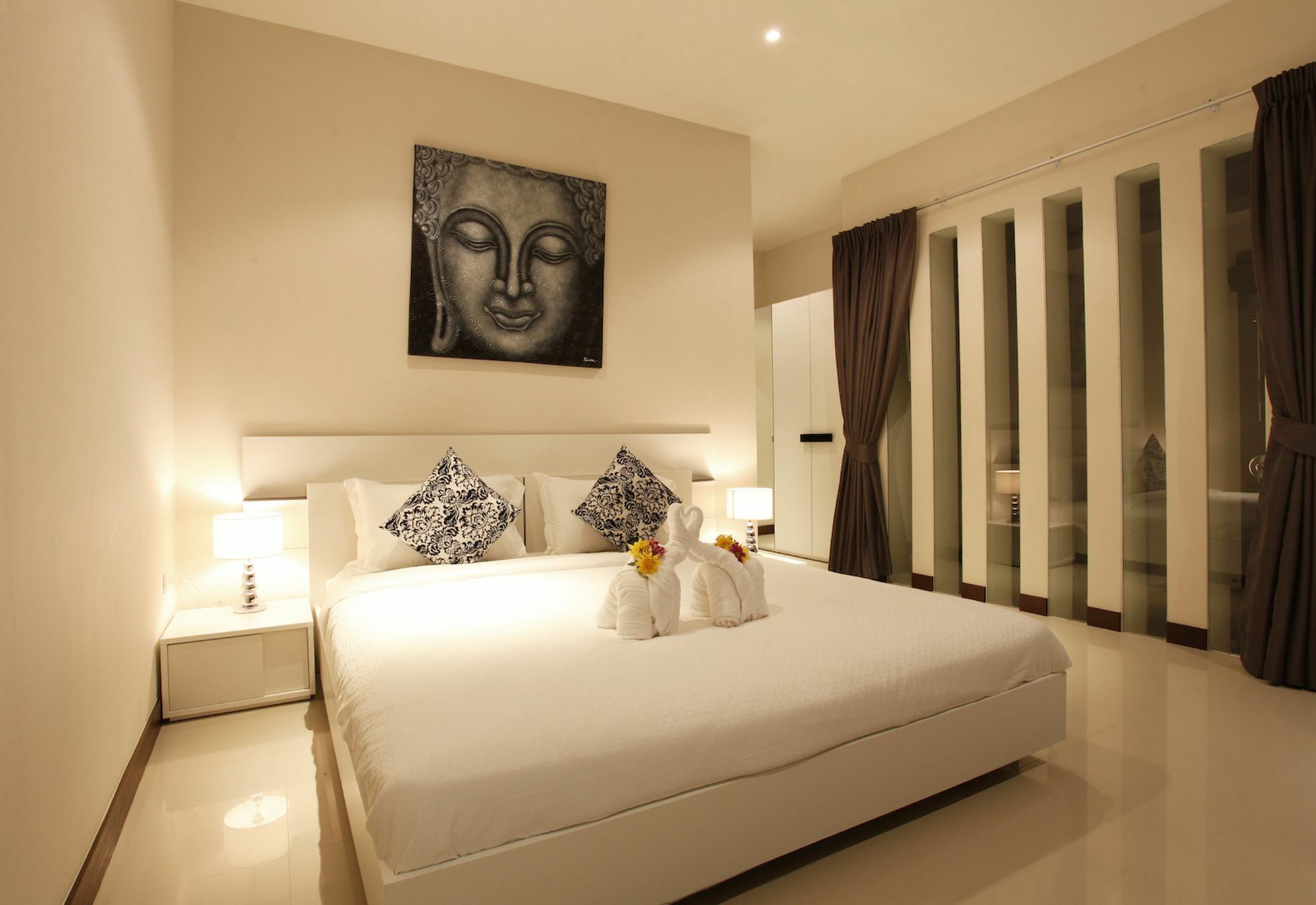 Villa Lovina By Holiplanet Rawai Bagian luar foto