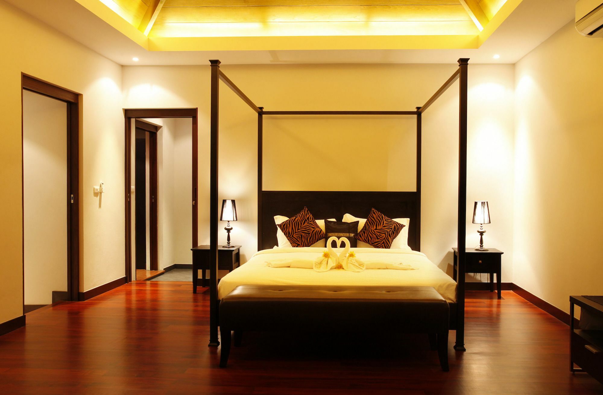 Villa Lovina By Holiplanet Rawai Bagian luar foto