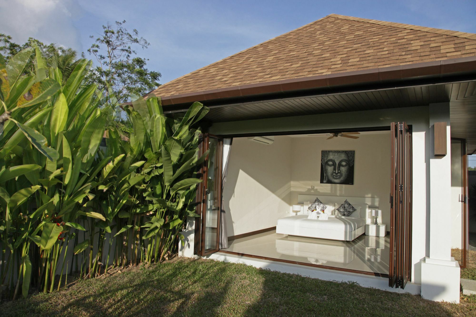Villa Lovina By Holiplanet Rawai Bagian luar foto